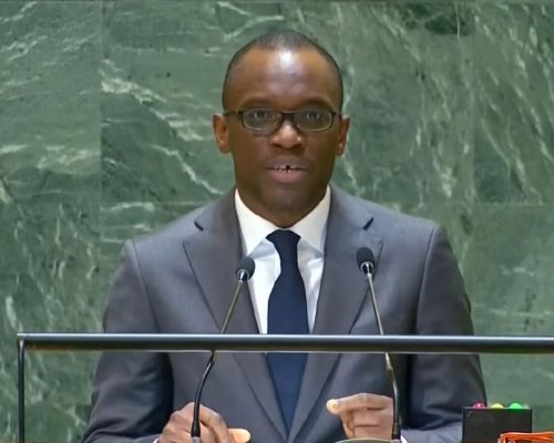 79eme-session-ordinaire-de-lassemblee-generale-des-nations-unies-a-new-york-discours-du-ministre-des-affaires-etrangeres-monsieur-olushegun-adjadi-bakari