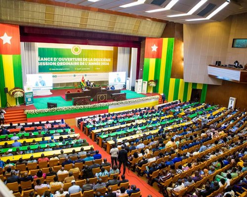 parlement-du-togo-vlavonou-lance-un-message-fort-a-louverture-de-la-2eme-session-ordinaire-de-lannee-2024-Copy13