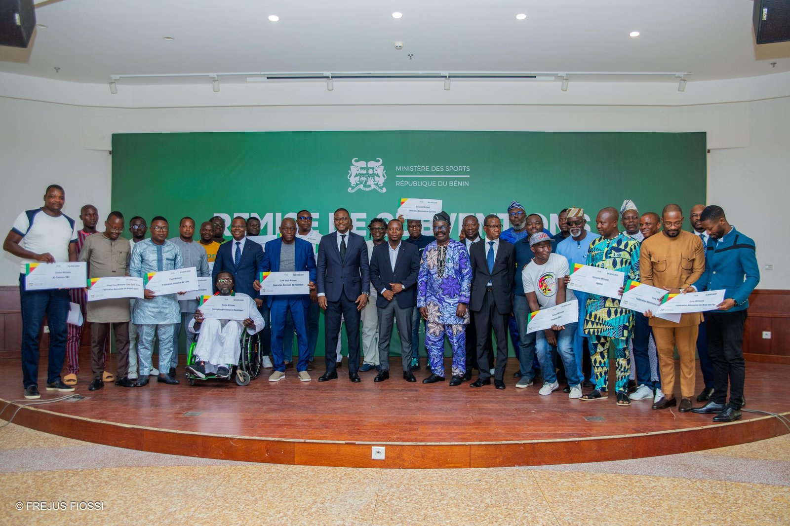 Le gouvernement octroie 4,6 milliards aux associations sportives et clubs professionnels 