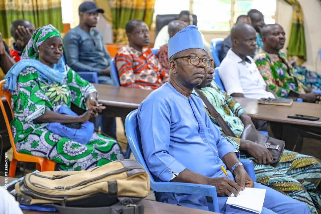 Image supplémentaire pour Djogbénou, à l'écoute du terrain
