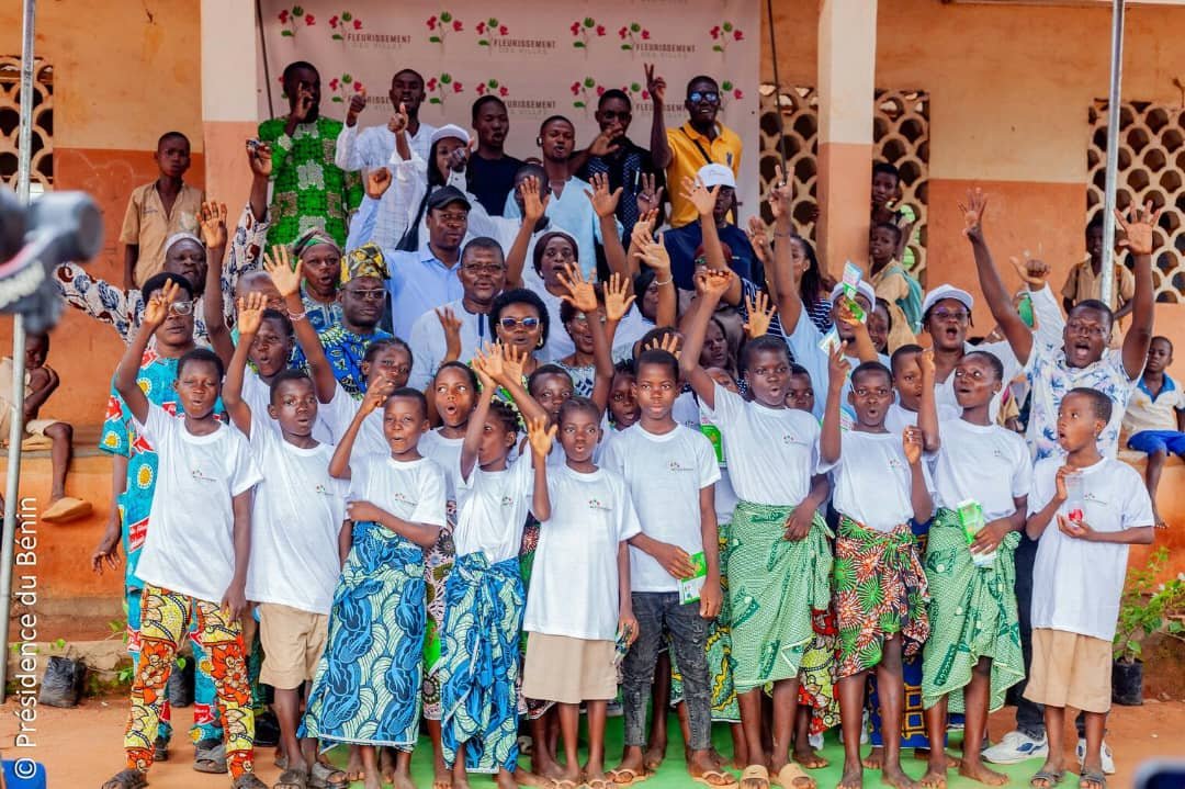 Image supplémentaire pour Le Bénin se pare de vert avec 50.000 plantes décoratives
