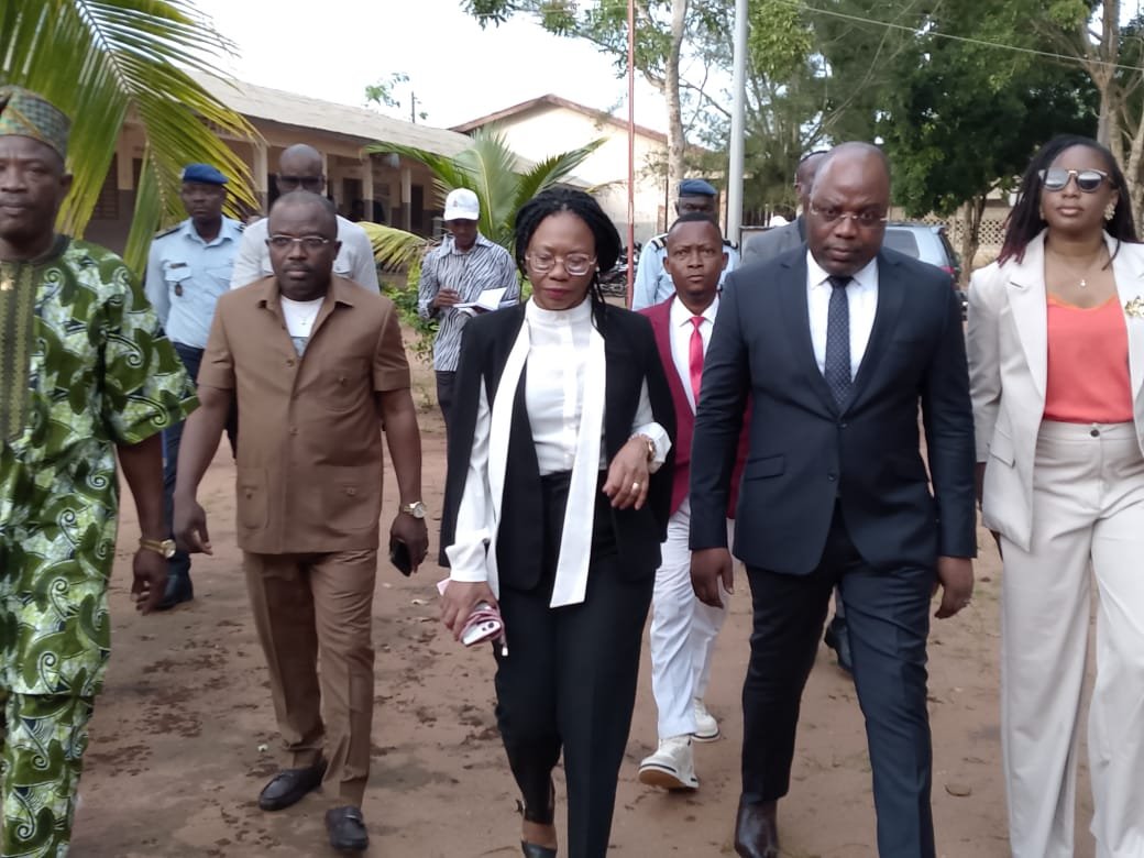Image supplémentaire pour Medegan Fagla et Yankoty donnent le top à Porto Novo