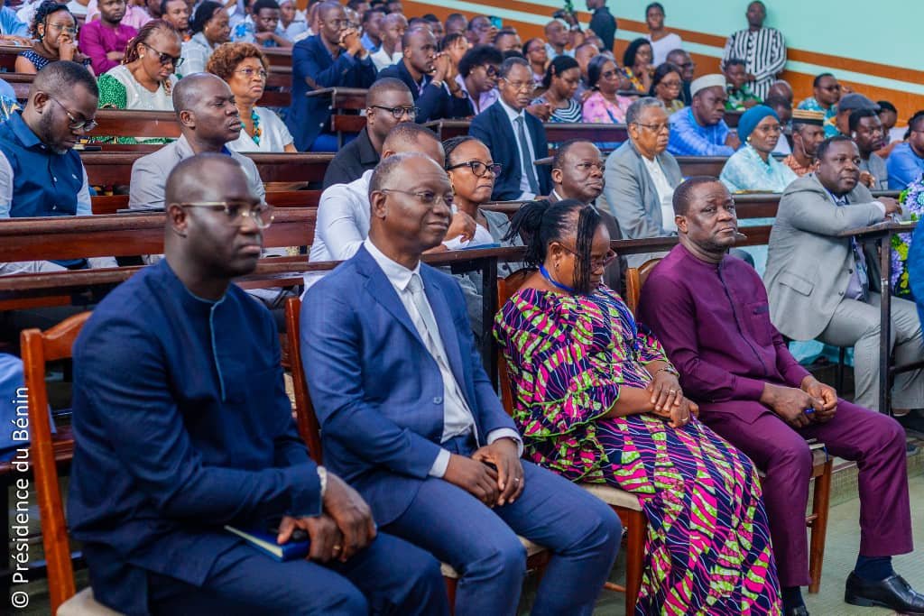 Image supplémentaire pour Inauguration du CCLO à la FSS/UAC