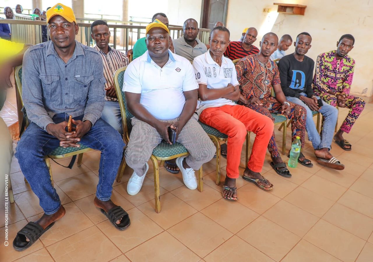 Image supplémentaire pour DJOGBÉNOU à l'écoute des militants de l'Atacora