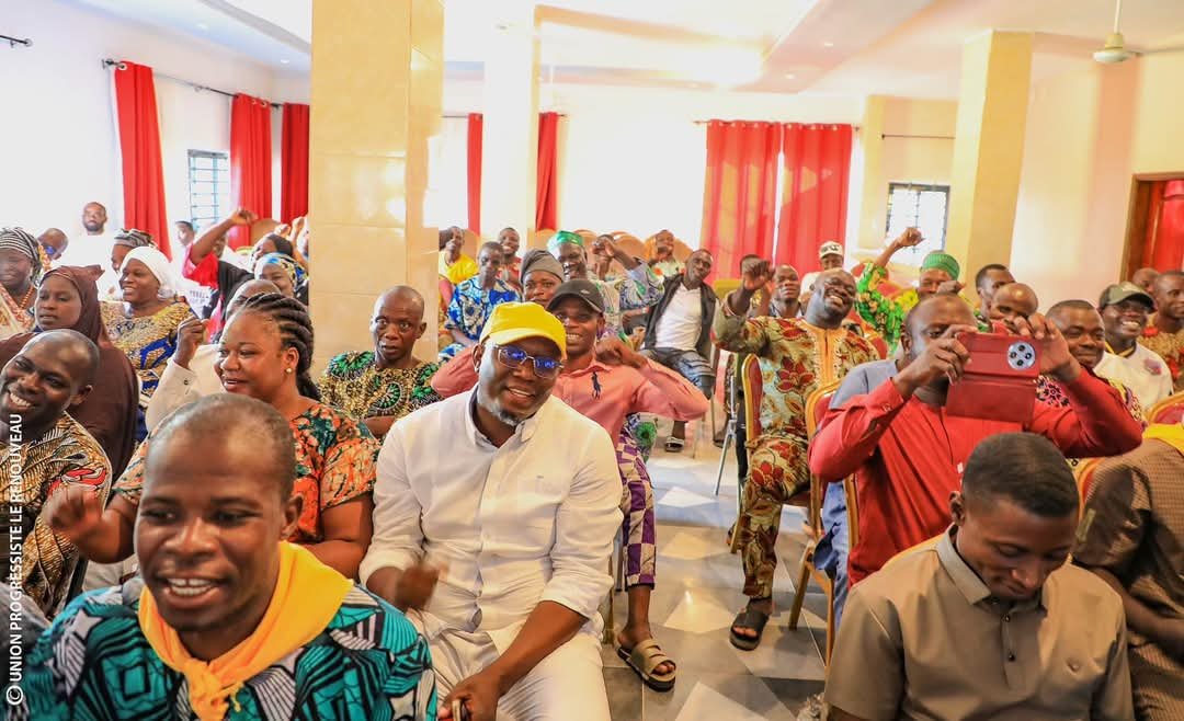 Image supplémentaire pour Clap de fin triomphal à Tchaourou pour l’UP le Renouveau