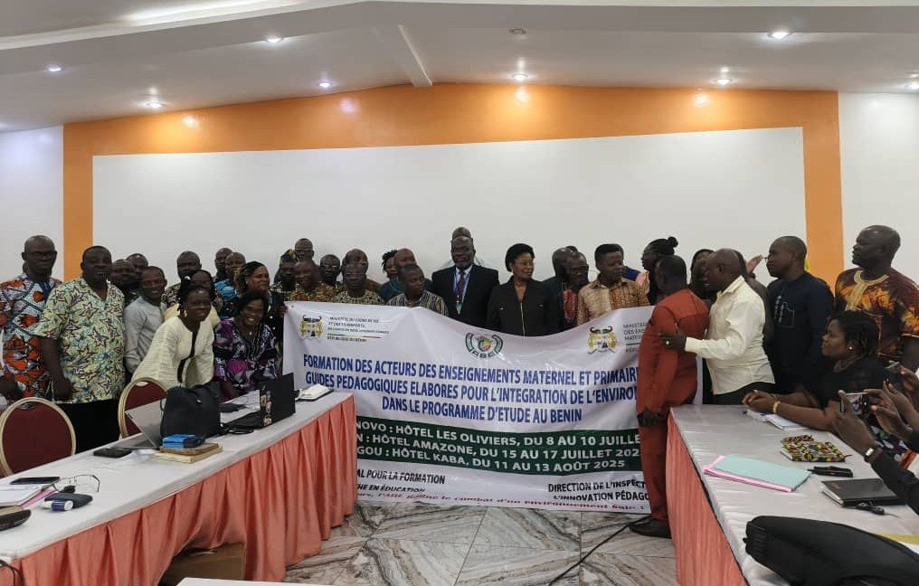 Image supplémentaire pour Les enseignants en première ligne pour un Bénin durable