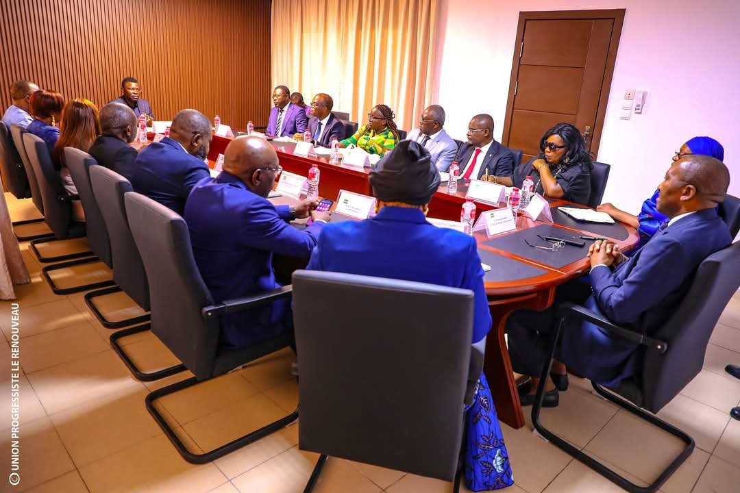 Image supplémentaire pour Le Gabon à l’école des réformes béninoises