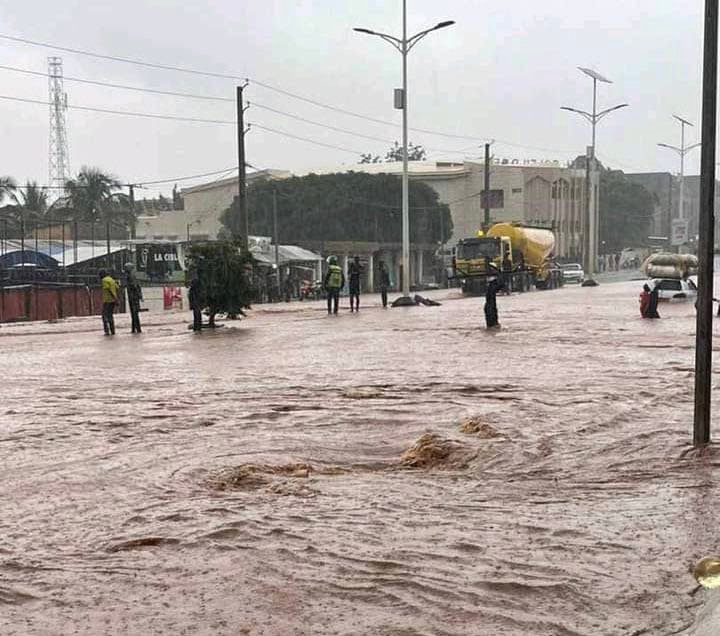 Pluies diluviennes : restons vigilants !