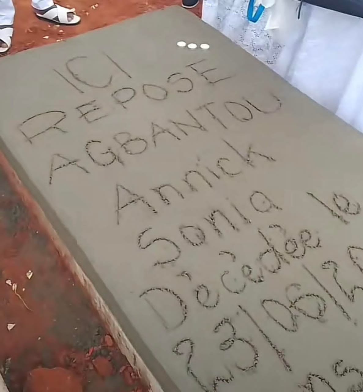 Image supplémentaire pour Feue Sonia Annick AGBANTOU célébrée avec amour et dignité