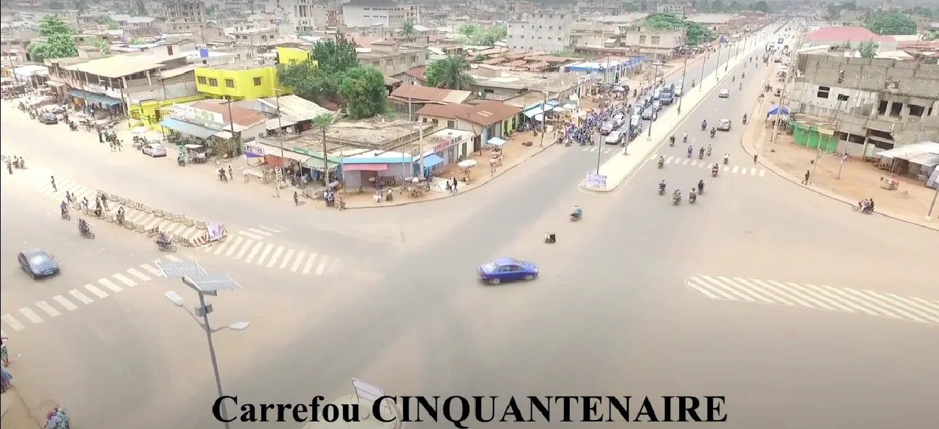 Cinquantenaire en danger