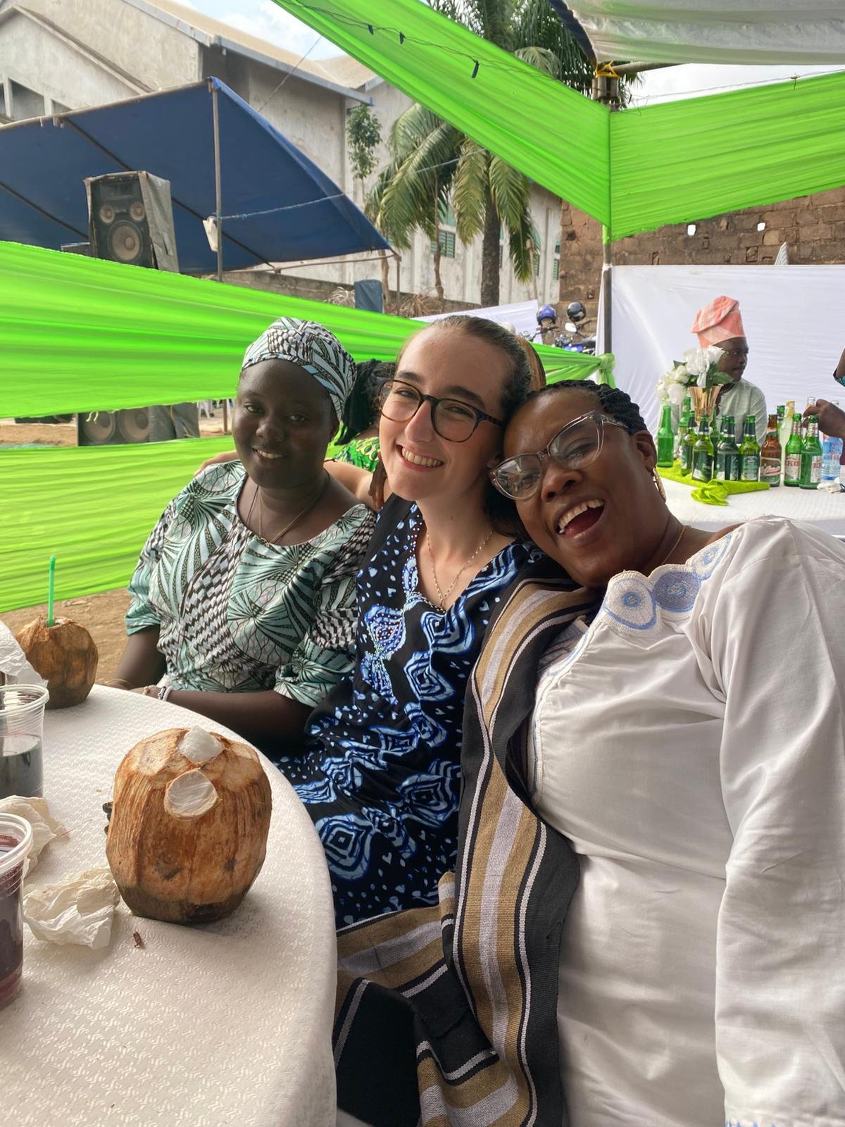 Image supplémentaire pour Porto-Novo, l’au revoir émouvant des Canadiens
