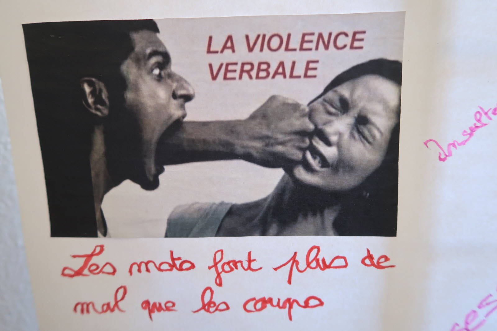 Nos rues, arènes d’injures