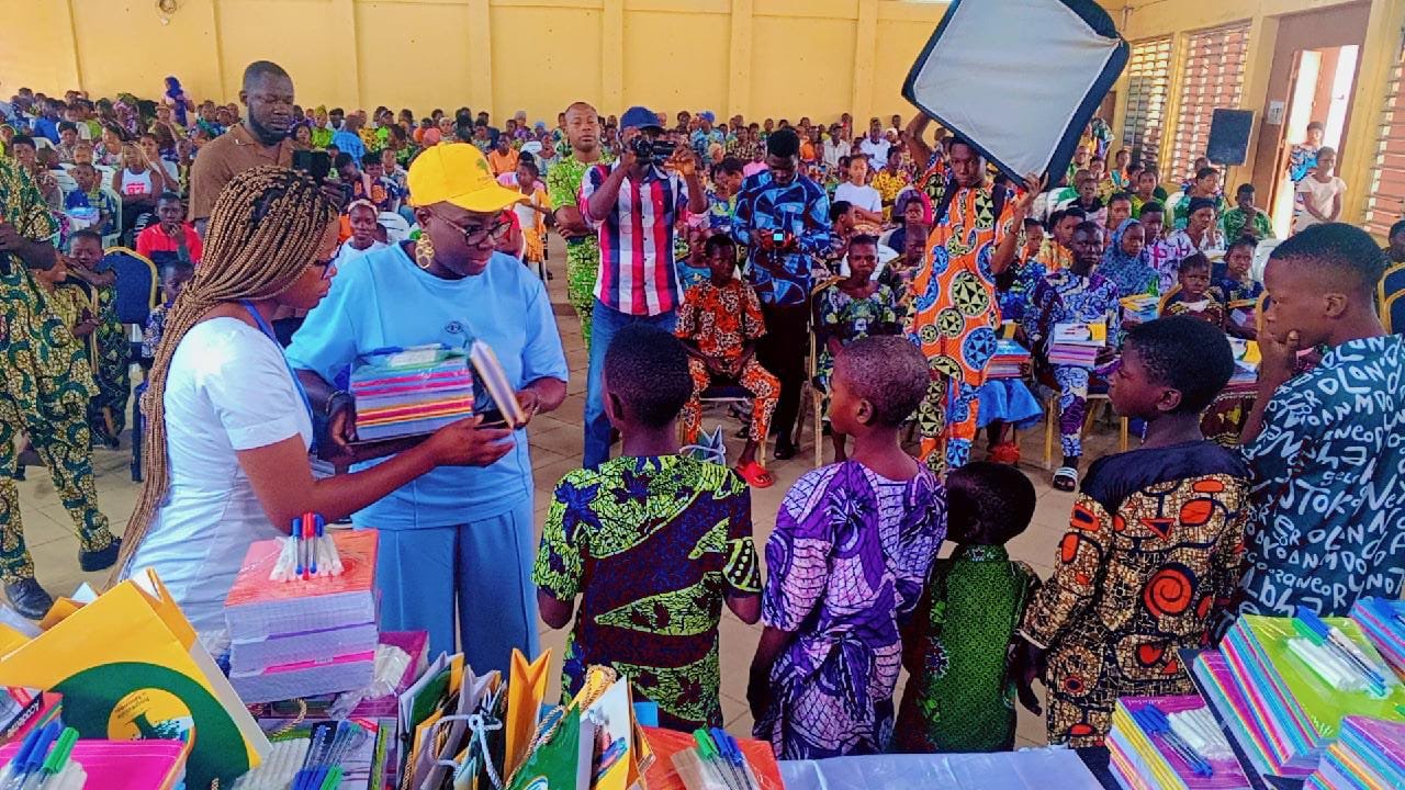 Image supplémentaire pour Christhelle HOUNDONOUGBO en appui fort