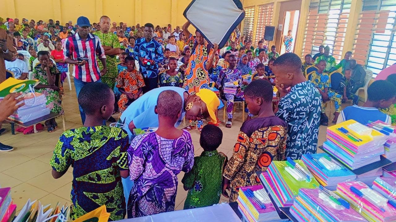Image supplémentaire pour Christhelle HOUNDONOUGBO en appui fort