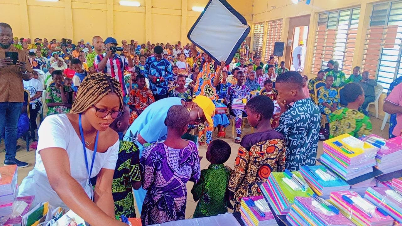 Image supplémentaire pour Christhelle HOUNDONOUGBO en appui fort