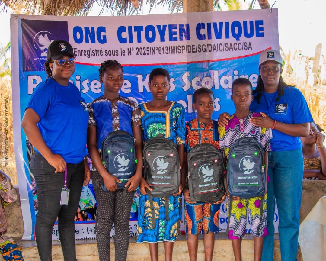 Image supplémentaire pour L’Ong Citoyen Civique offre des kits scolaires aux orphelins
