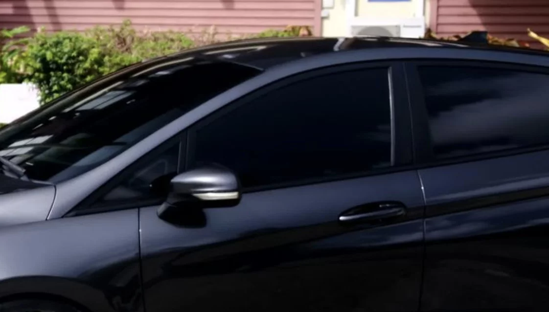 Vitres teintées interdites !