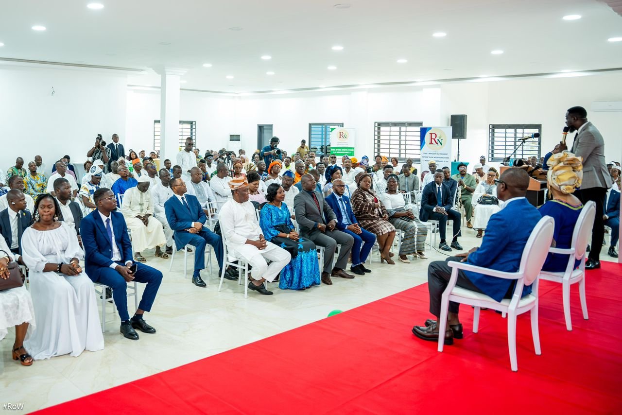 Image supplémentaire pour Prudencio accueille Wadagni