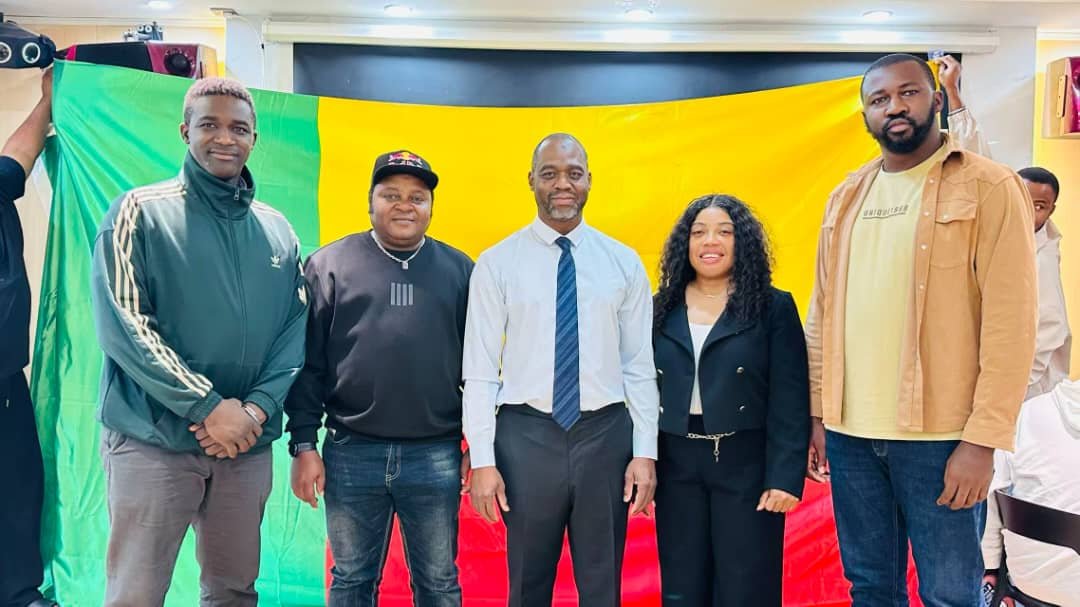 Franck Adjagba illumine la Journée de la Jeunesse Béninoise