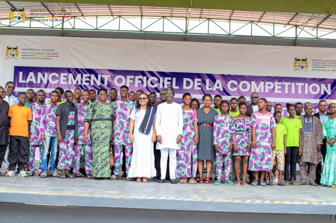 Image supplémentaire pour Abimbola met en scène le génie béninois