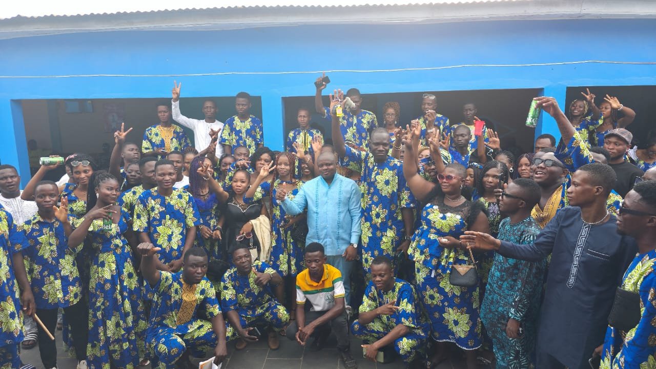 Image supplémentaire pour Borgia Santos N’Bouké galvanise les jeunes Adja autour du duo Wadagni–Talata