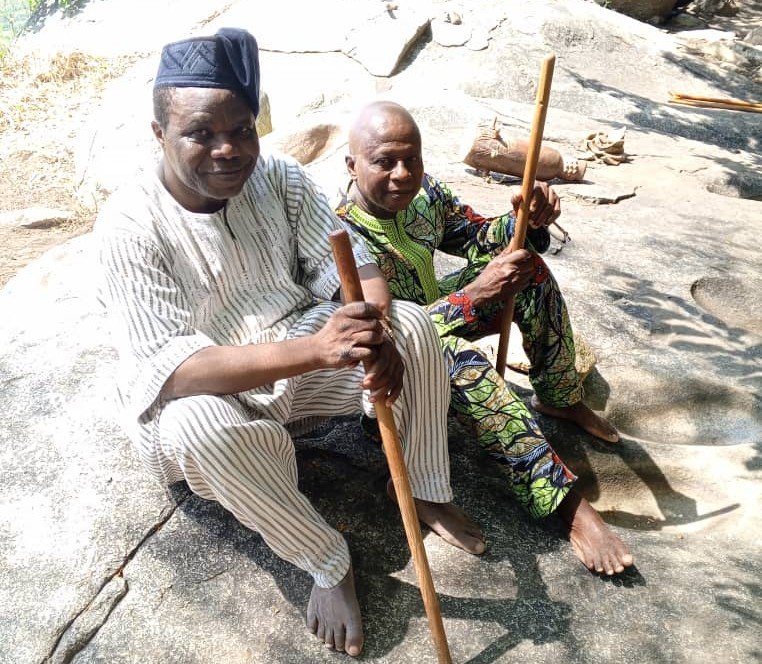 L'he Nicaise FAGNON, au sommet des Collines sacrées