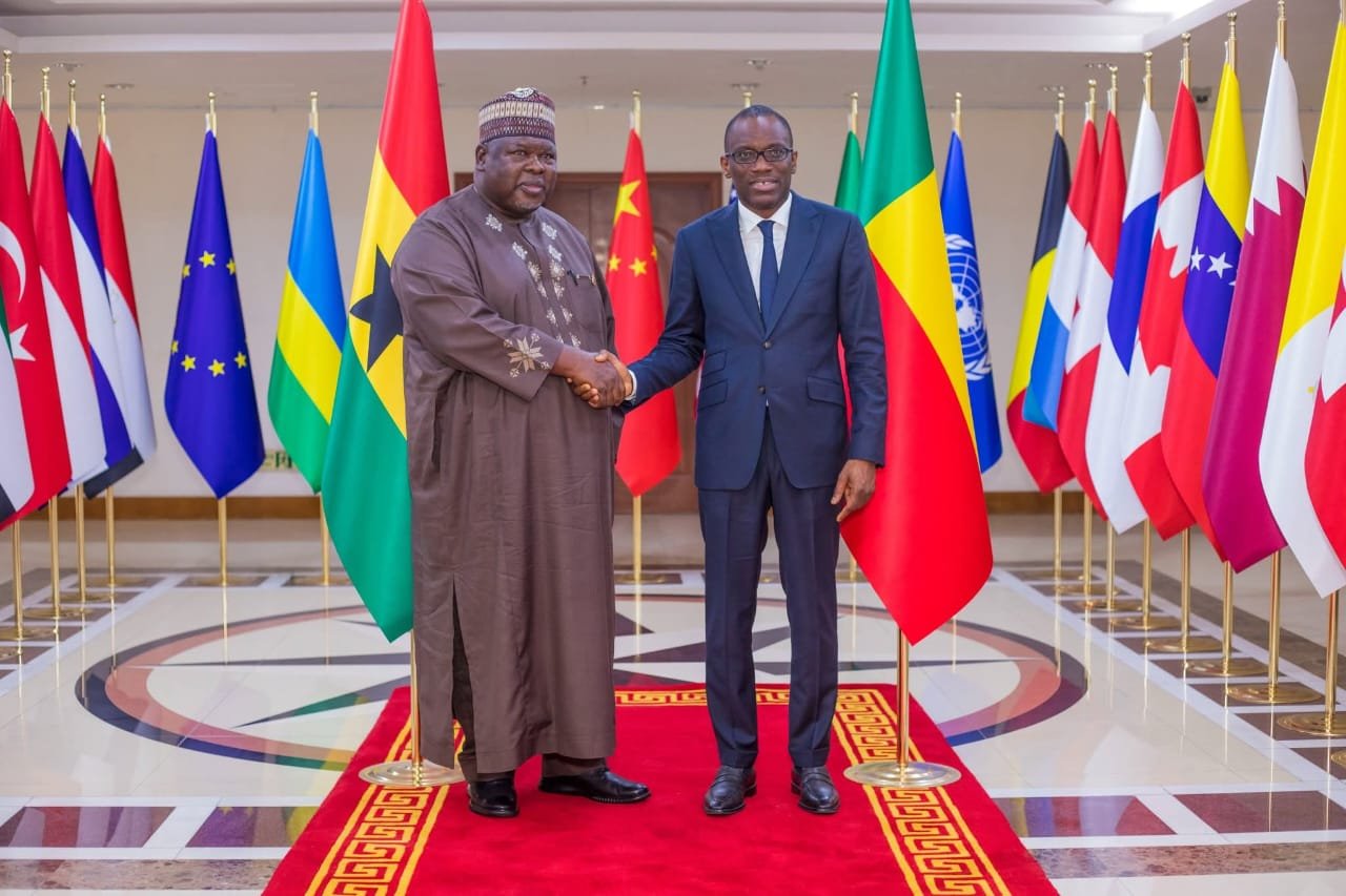 Image supplémentaire pour Cotonou renforce ses ponts avec Accra et le FIDA