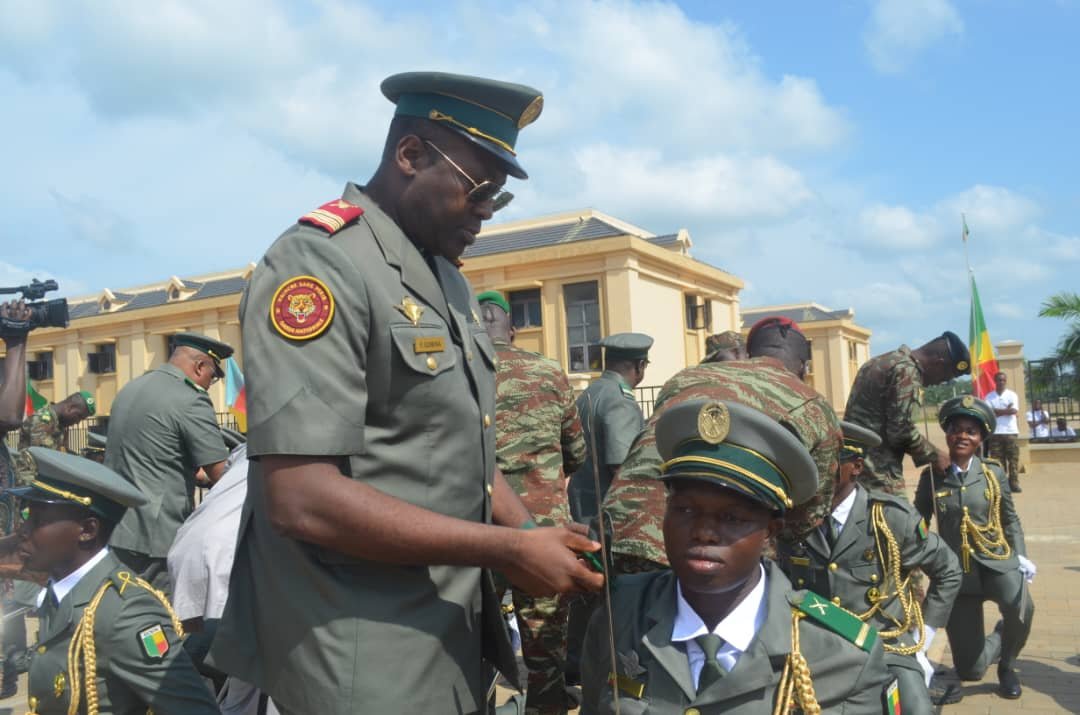 Image supplémentaire pour 73 nouveaux Officiers prêts à servir la Nation