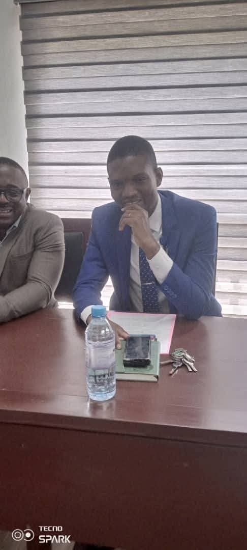 Image supplémentaire pour Le DG HOUNNOU hisse le CHUD/Ouémé au niveau international