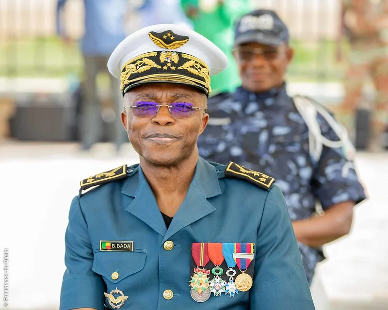 Le Fan-Club Romuald WADAGNI compatit avec le Général Bada