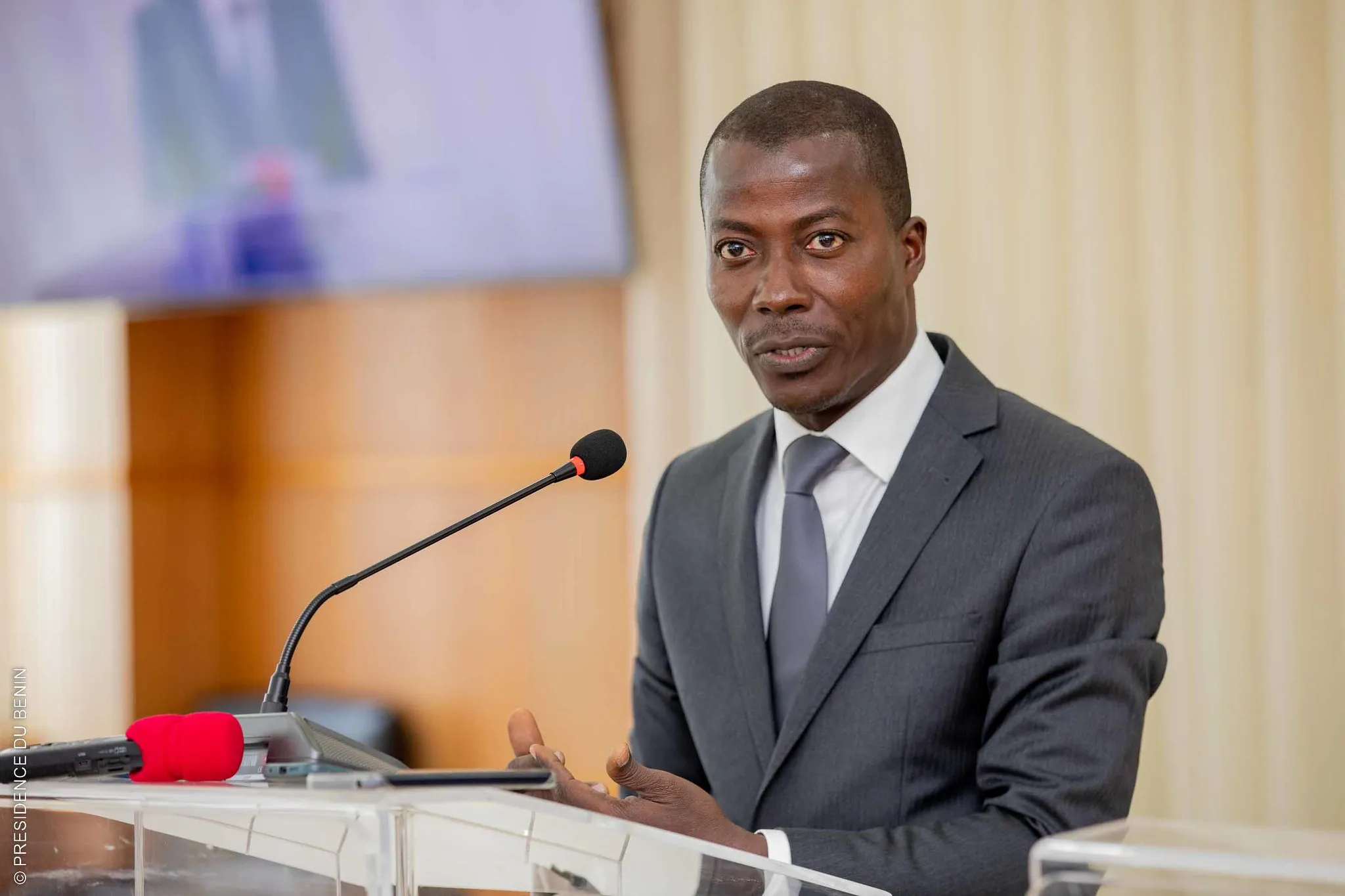 Le gouvernement dévoile un premier bilan