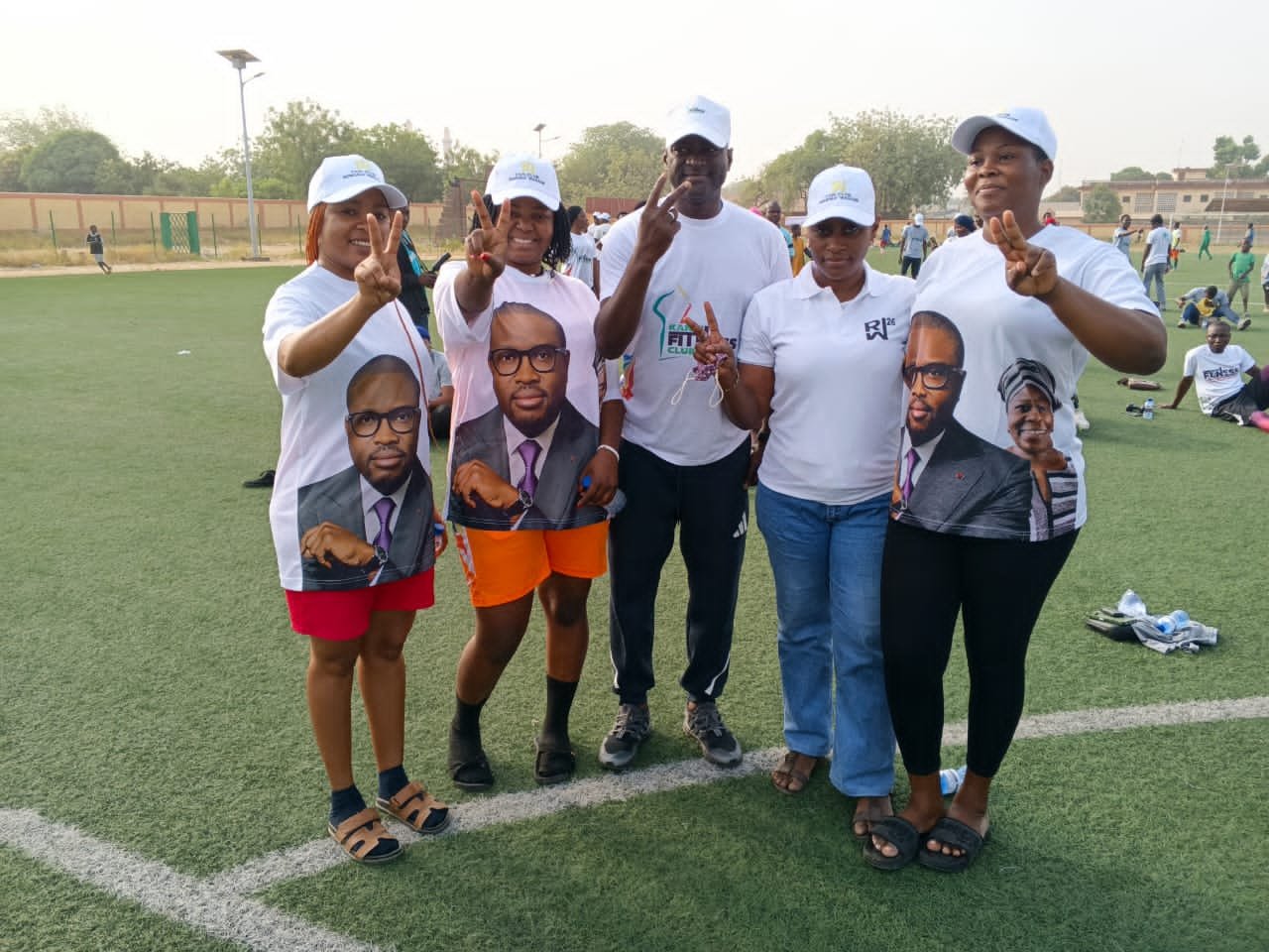 La jeunesse sportive en mouvement sous le haut patronage de Romuald WADAGNI et sous la supervision de l’He Labiou Amadou Djibril