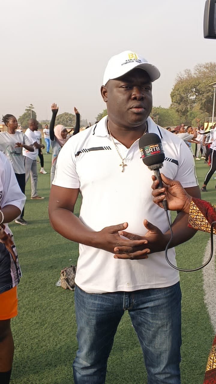 Image supplémentaire pour La jeunesse sportive en mouvement sous le haut patronage de Romuald WADAGNI et sous la supervision de l’He Labiou Amadou Djibril