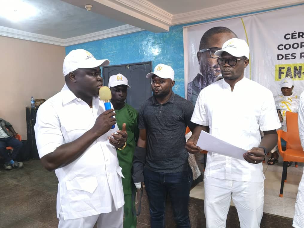 Image supplémentaire pour Alibori : les structures du fan-club Romuald WADAGNI officiellement installées