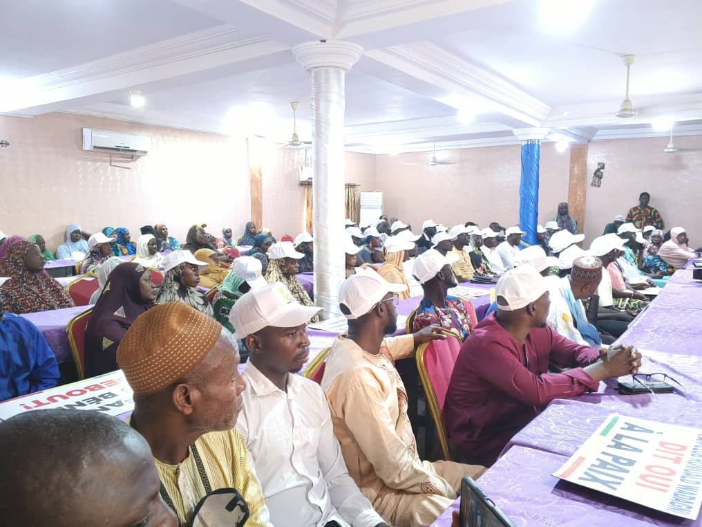 Image supplémentaire pour Alibori : les structures du fan-club Romuald WADAGNI officiellement installées