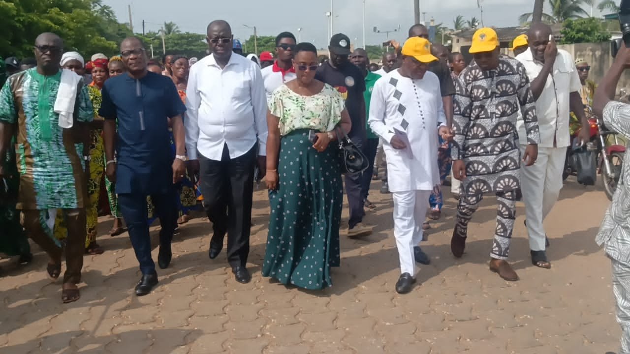 Image supplémentaire pour Grand-Popo se dresse pour la paix et l’ordre constitutionnel