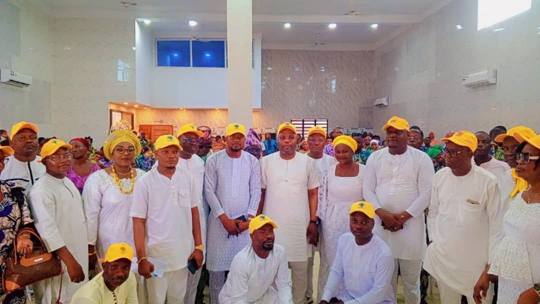 Les candidats UP le Renouveau à la rencontre des structures du 5e arrondissement