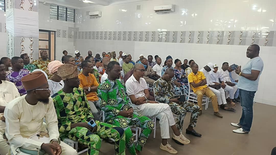Image supplémentaire pour Une réunion préparatoire pour une installation réussie dans l’Ouémé