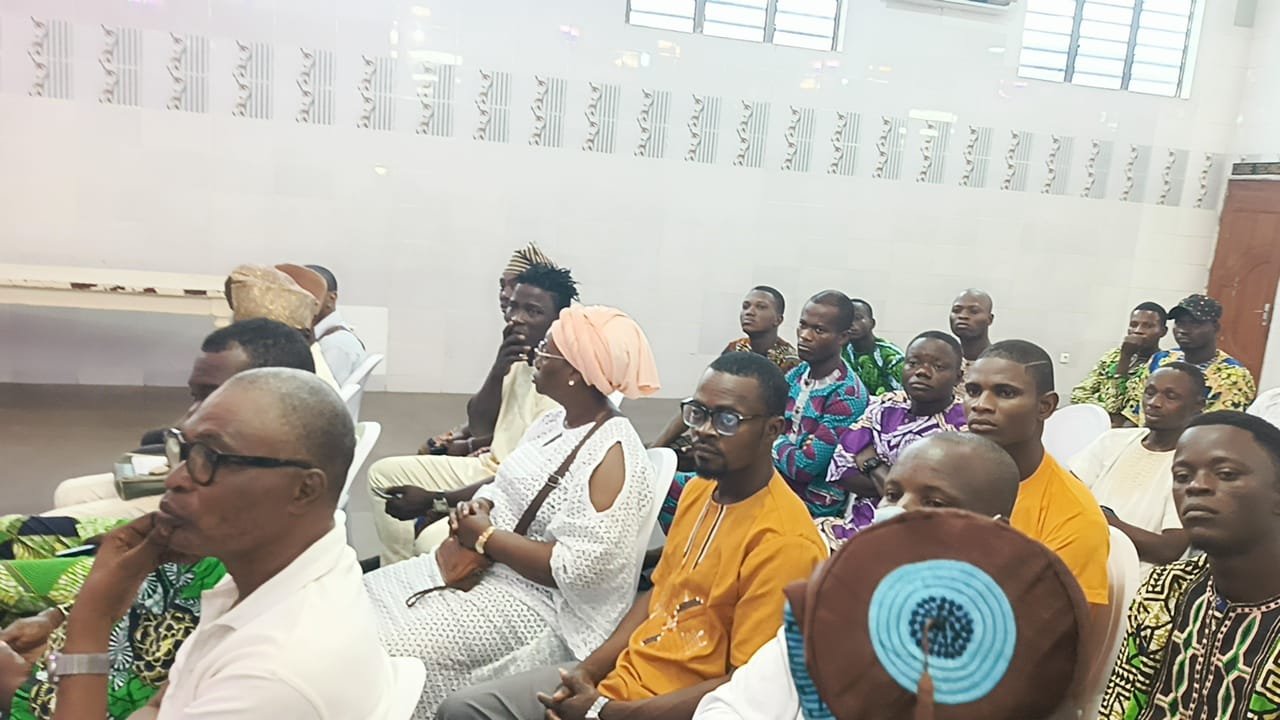 Image supplémentaire pour Une réunion préparatoire pour une installation réussie dans l’Ouémé