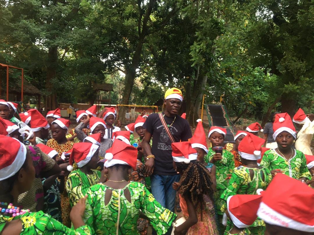 Image supplémentaire pour Le projet « Èveil et Sourire » illumine le quotidien des enfants des orphelinats