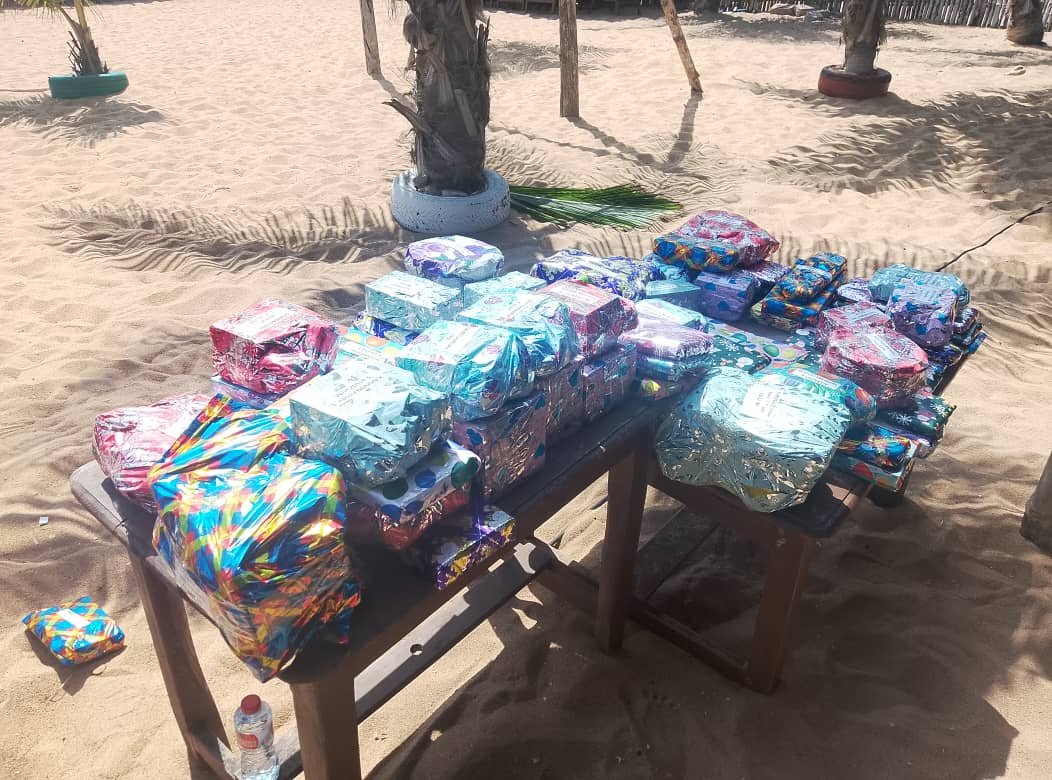 Image supplémentaire pour La PADeM-Bénin et le parrain Basile Tchibozo perpétuent la tradition