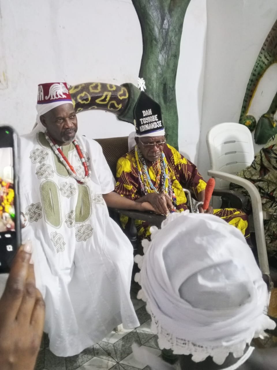 Image supplémentaire pour L’appel solennel de Sa Majesté Daho TOYIGBÉ ADINANDJÈ