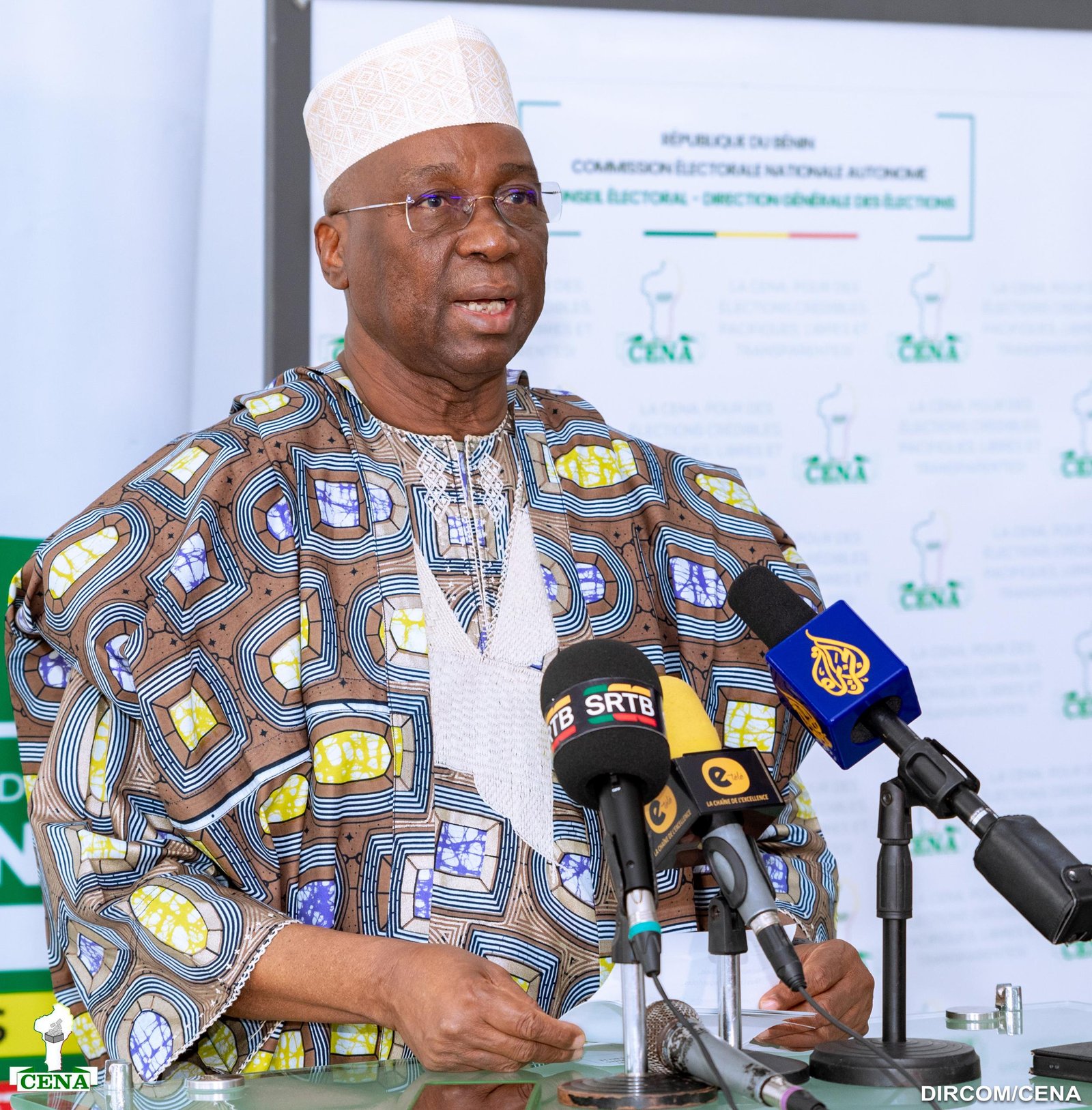 Image supplémentaire pour La CENA appelle à un vote paisible et historique