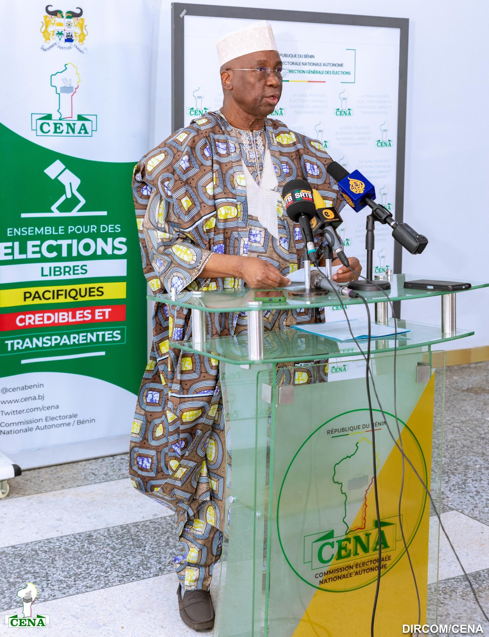 Image supplémentaire pour La CENA appelle à un vote paisible et historique