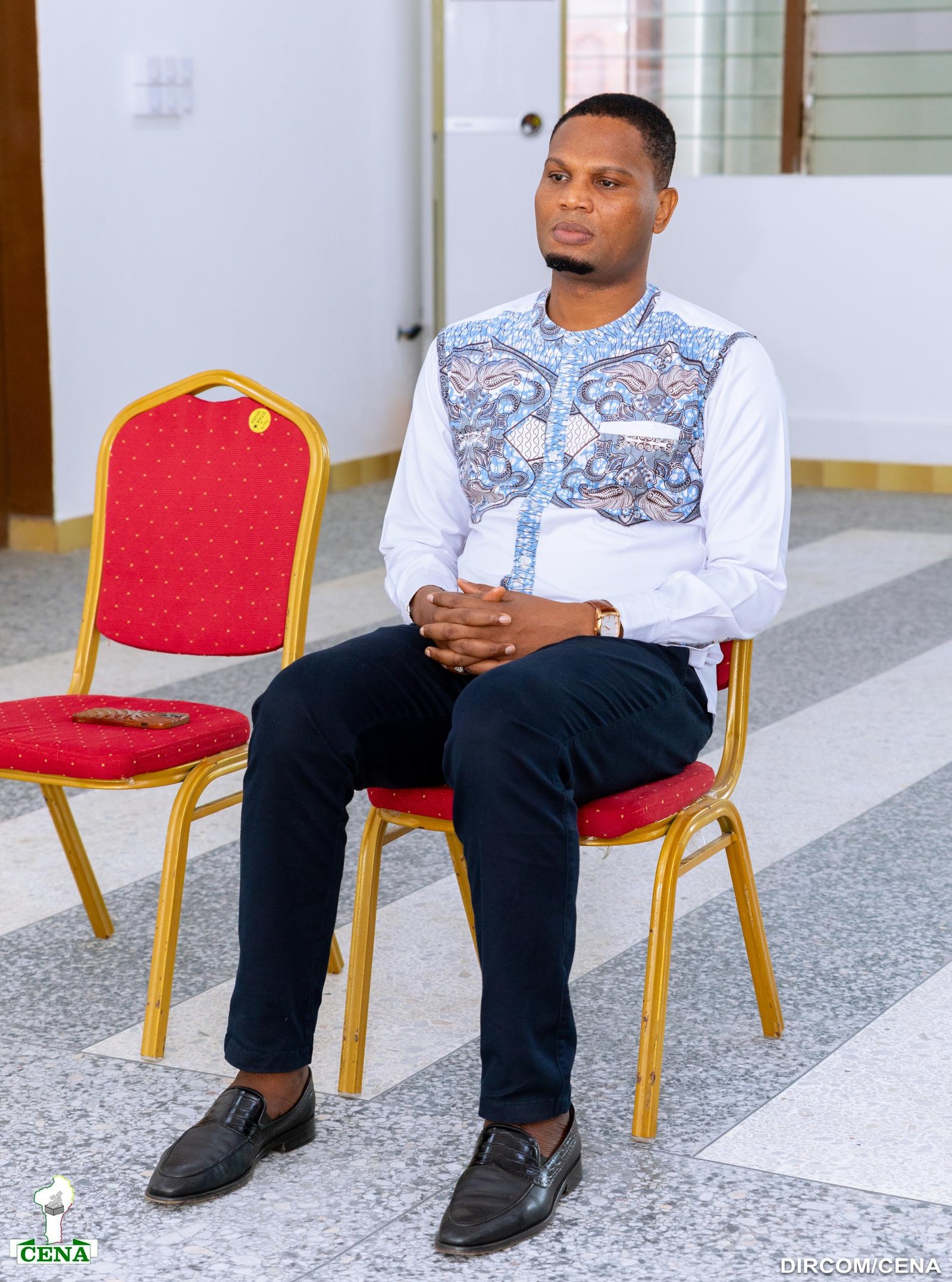 Image supplémentaire pour La CENA appelle à un vote paisible et historique