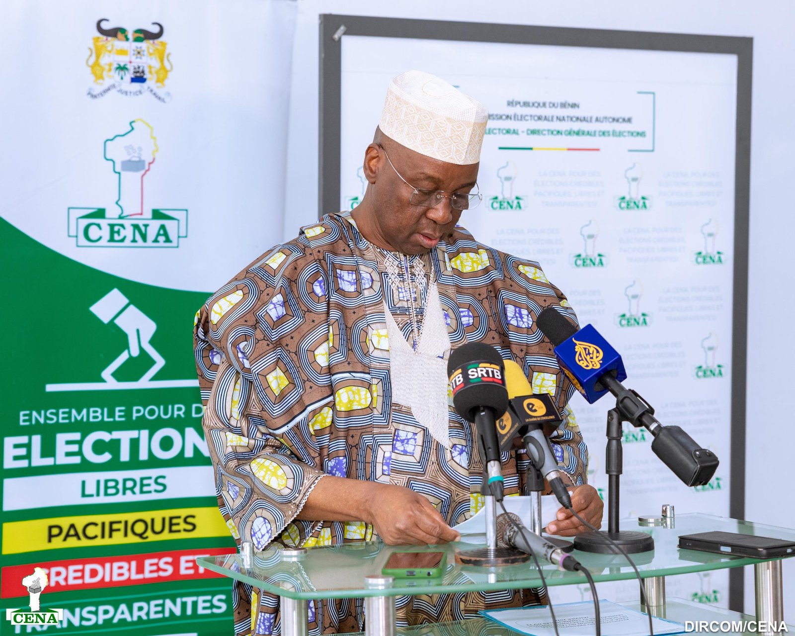 Image supplémentaire pour La CENA appelle à un vote paisible et historique