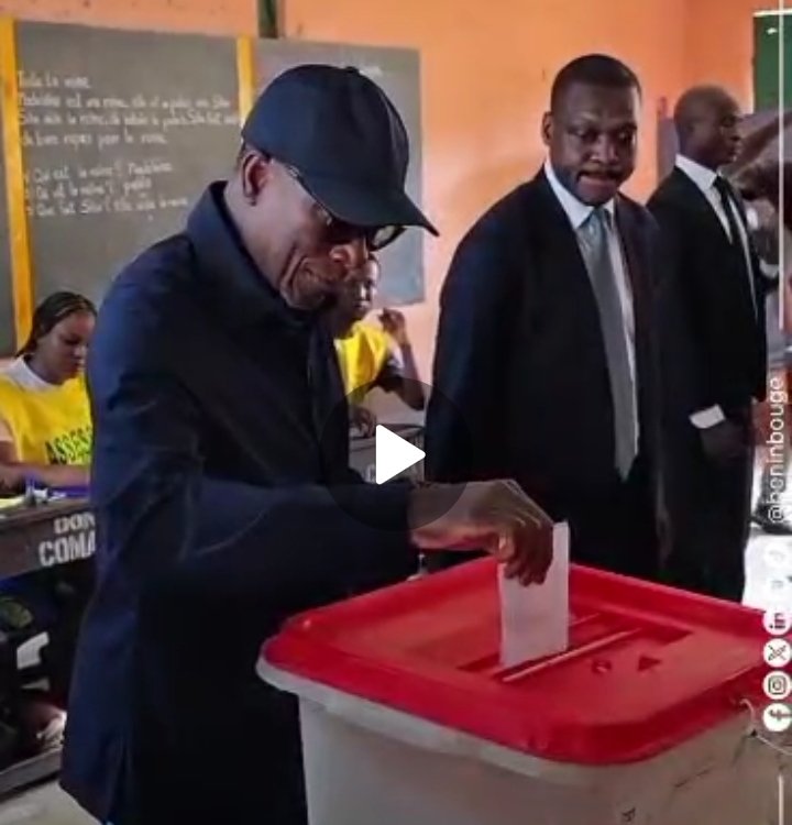 Image supplémentaire pour Le Président Patrice TALON accomplit son devoir civique et appelle à une mobilisation massive