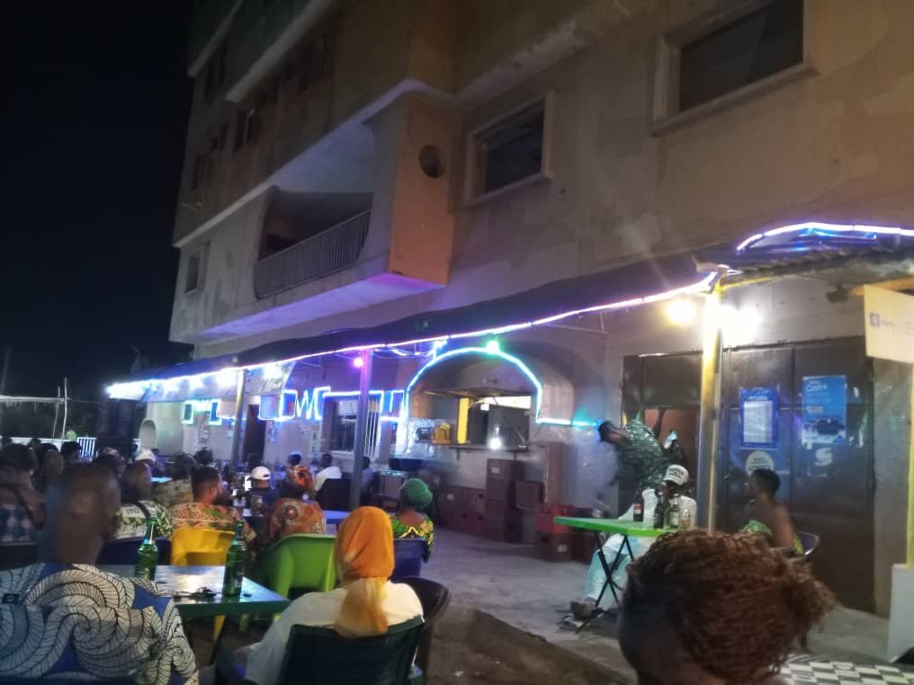 Image supplémentaire pour Le Bar Restaurant La Nouvelle Calédonie (ex-Capitole) magnifie la culture et les valeurs endogènes