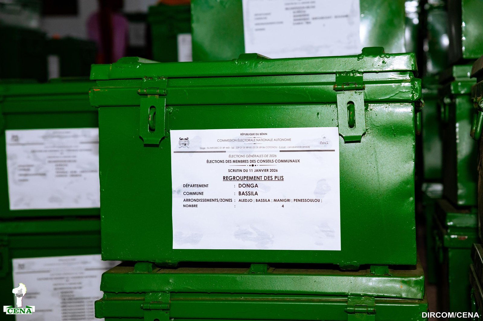 Image supplémentaire pour Le président de la CENA reçoit une délégation de la CEDEAO