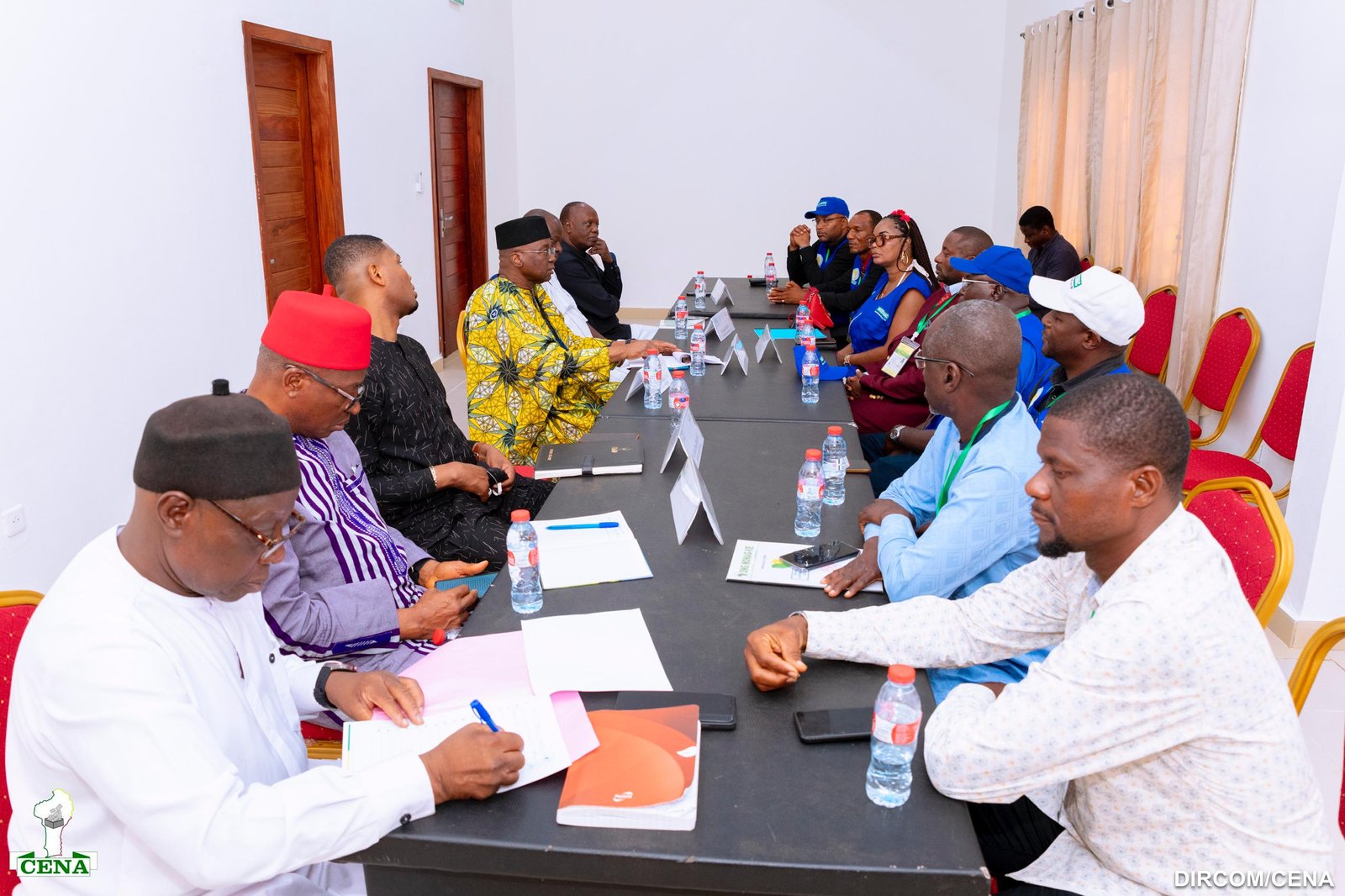 Image supplémentaire pour La CENA reçoit les rapports des observateurs électoraux